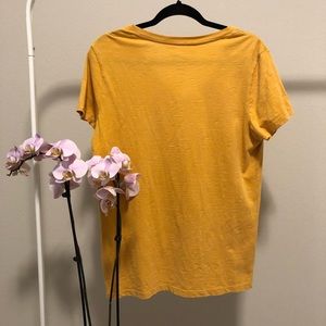 Universal Thread Tops - LIKE NEW | Universal Thread Yellow V-Neck T-Shirt Universal Thread Tops - LIKE NEW | Universal Thread Yellow V-Neck T-Shirt